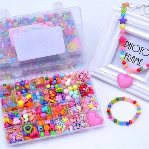 Bộ xâu vòng hạt cườm cho bé tha hồ sáng tạo trang sức