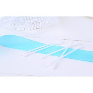 Bông vệ sinh tai mũi trẻ em Softtana BB120 ( 12 Lọ)