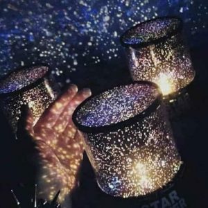 Đèn LED chiếu bầu trời đầy sao Star Master lung linh sắc màu cho bé