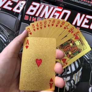 Bộ bài tây 52 lá mạ vàng 24k độc đáo cao cấp thiết kế chống cong vênh, không thấm nước