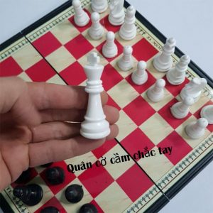 Bộ Bàn Cờ Vua Quốc Tế Có Nam Châm Chắc Chắn