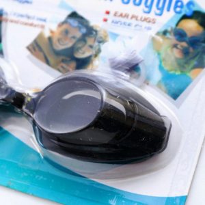 Kính bơi trong suốt